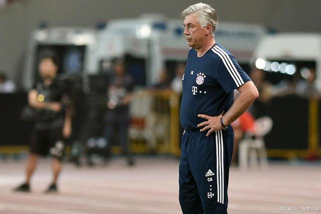 60+三双第三人！琼斯升至CBA历史得分榜第5名